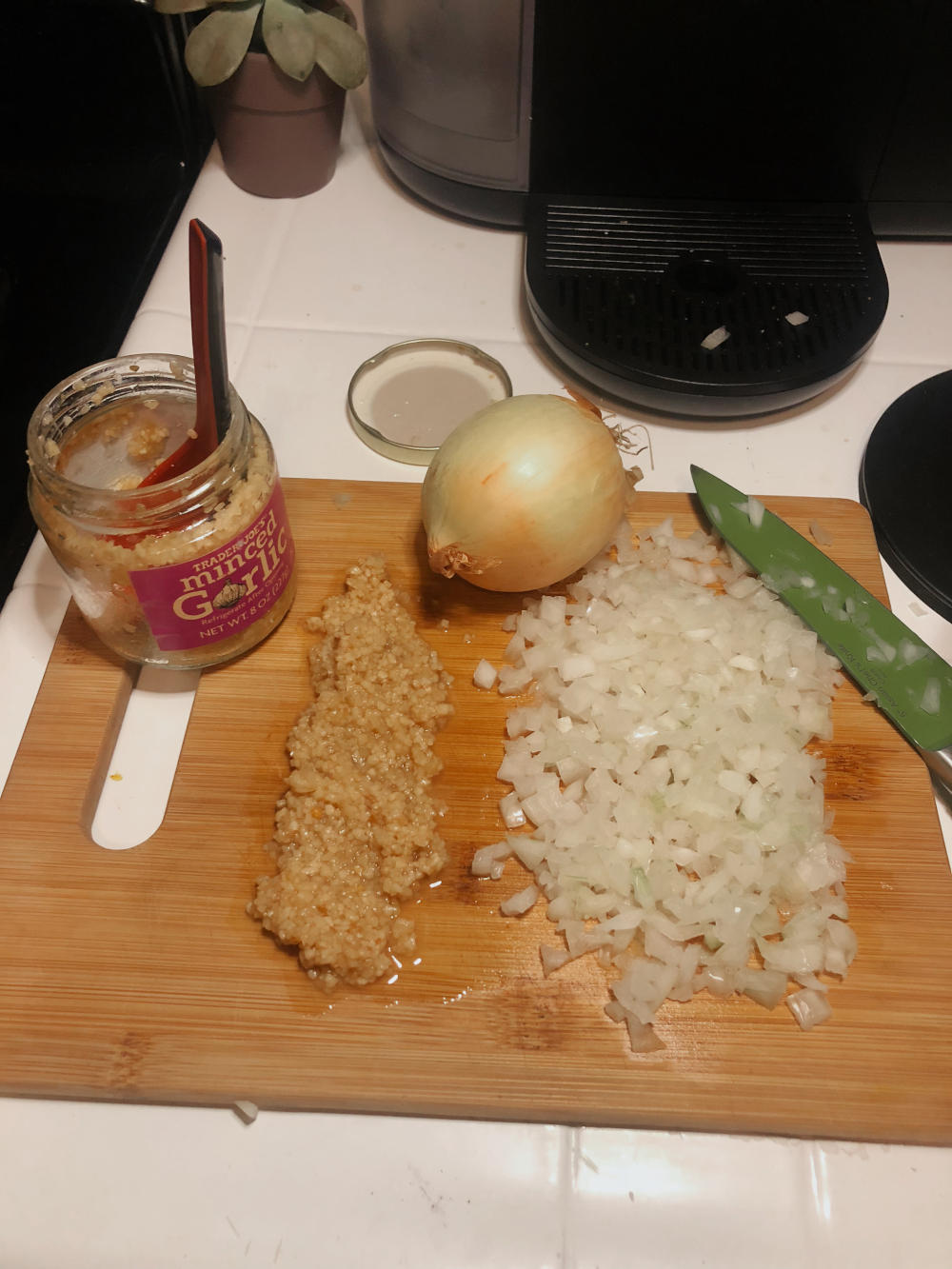 Step 1 for Vegan Cheddar Broccoli Soup