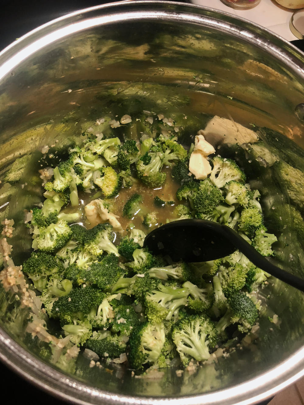 Step 2 for Vegan Cheddar Broccoli Soup