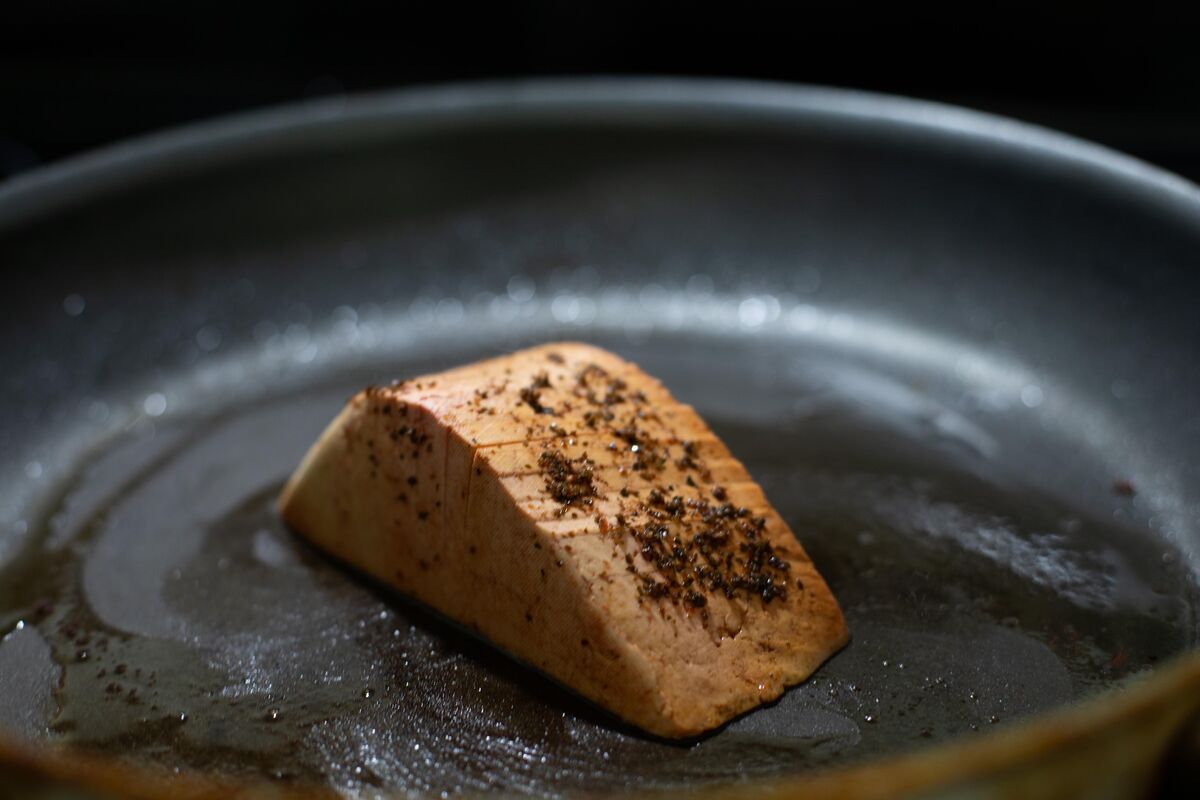 Step 5 for Spicy Mayo Salmon Tofu Bowls