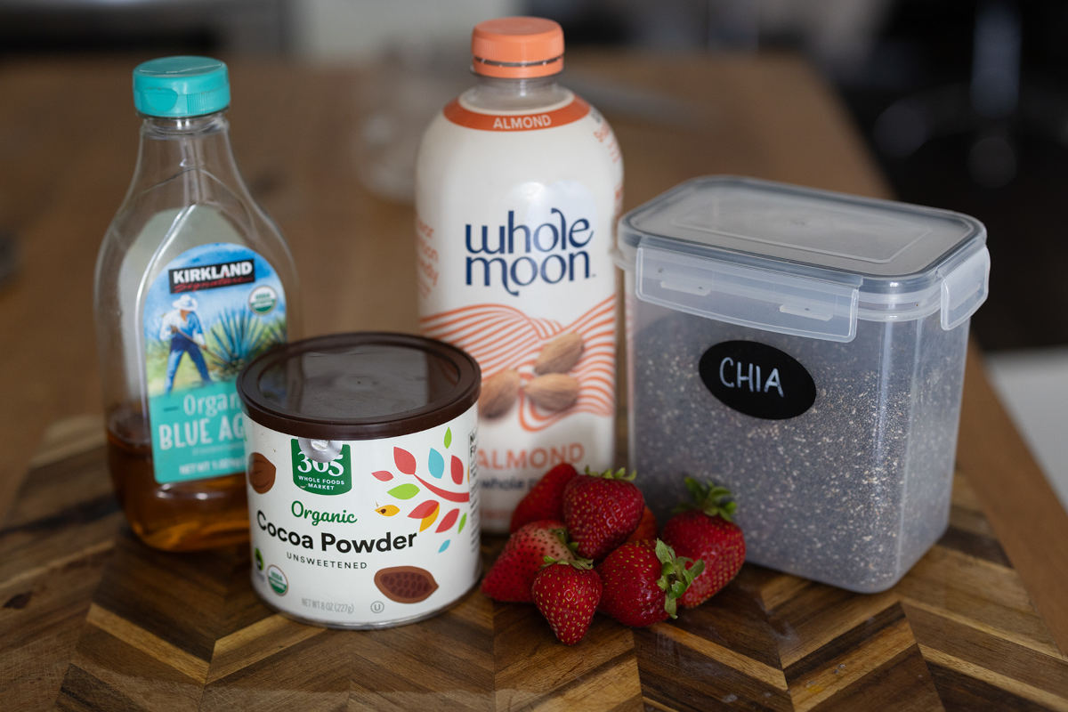 Ingredients for Chocolate Chia Pudding